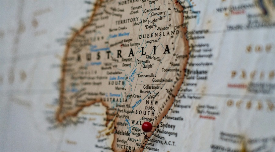 港股午评|恒生指数早盘上涨0.49% 黄金股普遍上扬