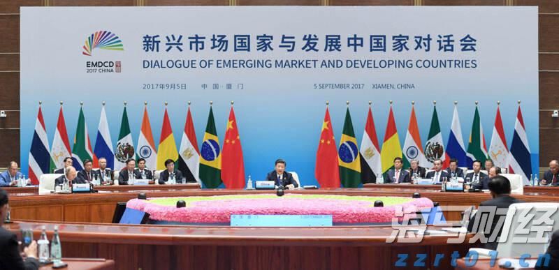 “承载着大家的爱”！广东救人英雄吴秋钟家属获赠36万善款