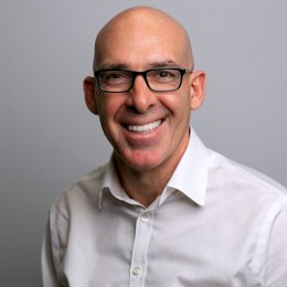 杨宗纬发文报平安！刘德华、陈奕迅等都曾经历舞台事故